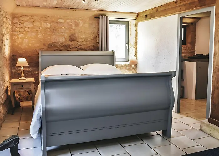 Le Mazet Sainte-Croix (Lot)